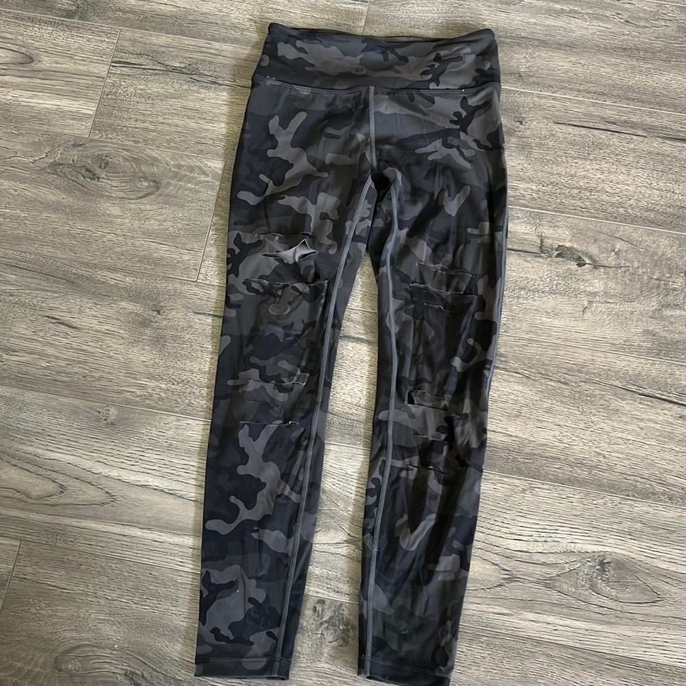 Zyia Forest Camo Slash Luxe Leggings 24”